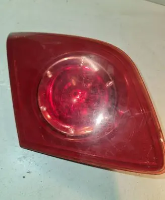 Mazda 3 I Tailgate rear/tail lights P2913L E110641