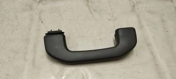 Mercedes-Benz C W205 Front interior roof grab handle