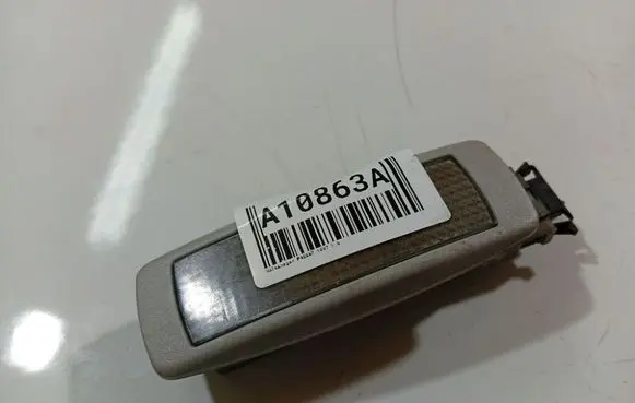 Volkswagen PASSAT B5 Other interior light 3B9947113