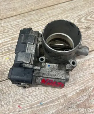 Volkswagen Golf VII Throttle valve 03F133062B