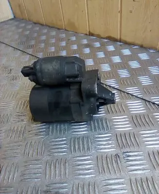 Renault Scenic II - Grand scenic II Starter motor 8200266777A D7E47