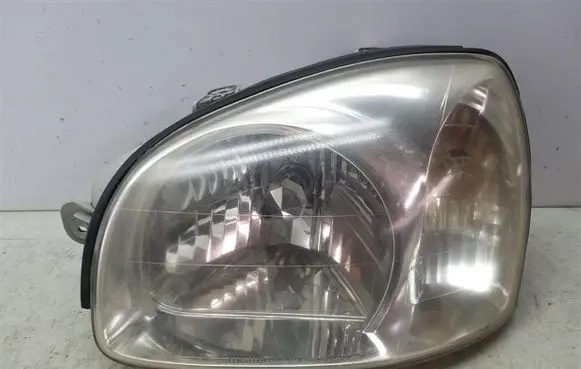Hyundai Santa Fe Headlight/headlamp