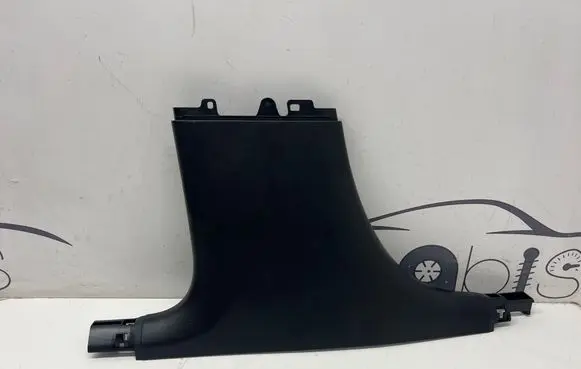 (B) pillar trim (bottom)
