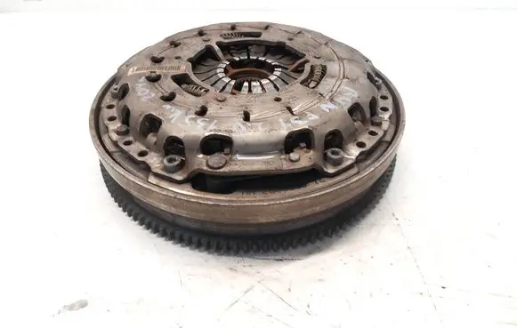 BMW 3 F30 F35 F31 Clutch set kit 8638897