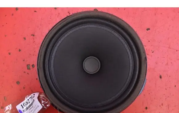 Jaguar F-Pace Subwoofer speaker GX7318808DB