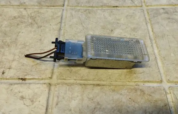 Volkswagen Touareg I Other interior light 7L0947415