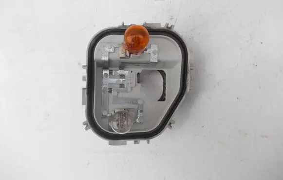 Volkswagen Golf Sportsvan Tail light bulb cover holder 510945257