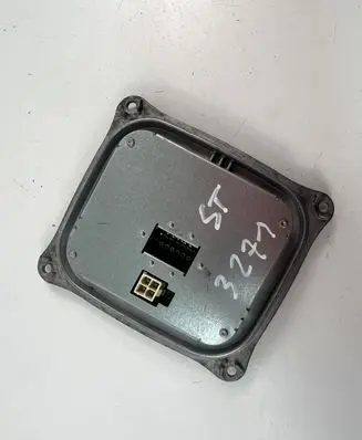Audi A4 S4 B8 8K Xenon control unit/module 130732921800 8K0907472