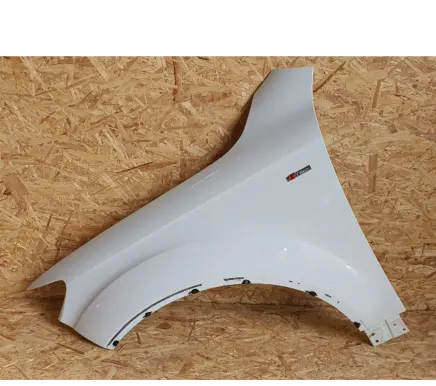 Audi Q7 4L Fender 4L0821105