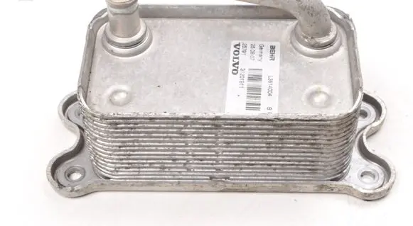 Engine oil radiator