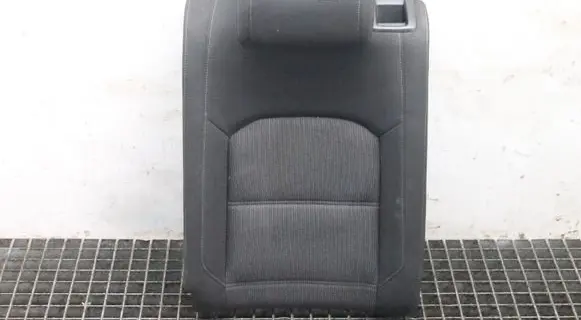 Volkswagen PASSAT B8 Rear seat 