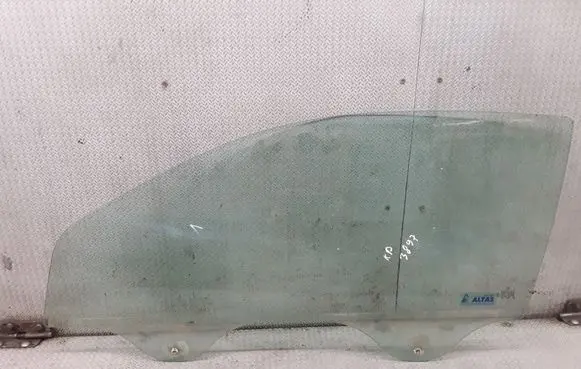 Mercedes-Benz C W203 Front door window/glass (coupe) 