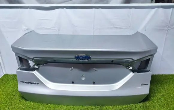 Ford Fusion II Tailgate/trunk/boot lid 