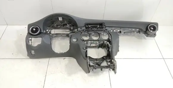 Mercedes-Benz C W205 Dashboard A2056803705