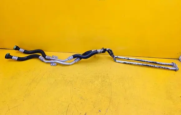 BMW X4M F98 Gearbox oil cooler pipe/hose 8053478 8053479