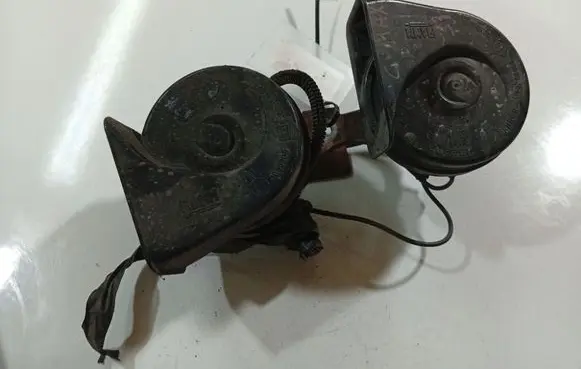 Alfa Romeo 156 Horn signal E30055306