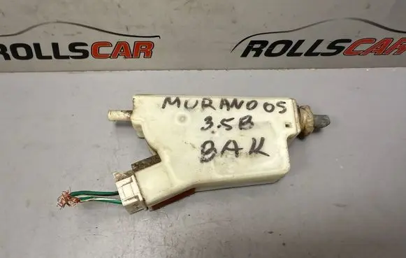 Nissan Murano Z50 Central locking motor 