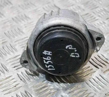 BMW X1 E84 Engine mount bracket 6768852
