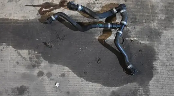 BMW X5 G05 Engine coolant pipe/hose