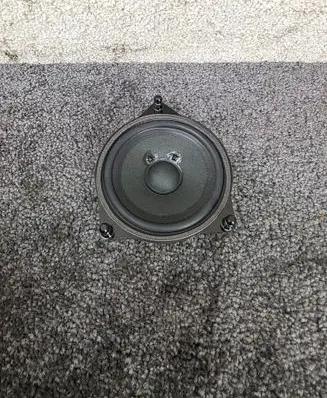 Mercedes-Benz GLC X253 C253 Front door speaker A2228200202