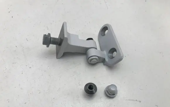 BMW iX3 G08 Front door upper hinge 7333061