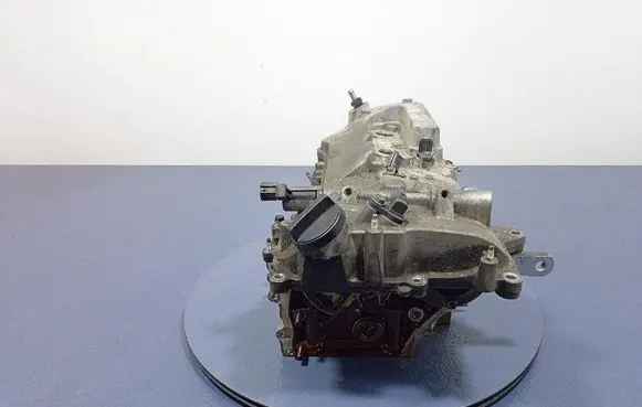 Lexus GS 300 350 430 450H Engine head 