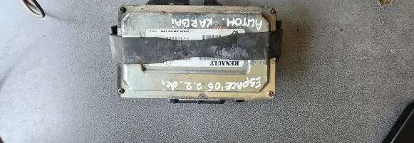 Renault Espace - Grand espace IV Gearbox control unit/module 8200306333 YZFB009760 04410206
