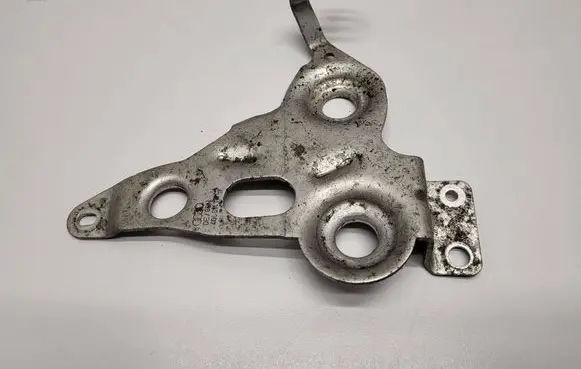 Audi A7 S7 4G Power steering pump mounting bracket 4G0614119C
