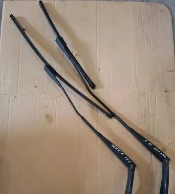 Dacia Dokker Windshield/front glass wiper blade 