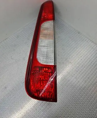 Ford Focus C-MAX Rear/tail lights 3M5113N411AA