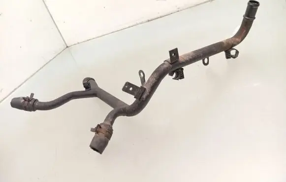 Skoda Fabia Mk1 (6Y) Engine coolant pipe/hose 038121065AB
