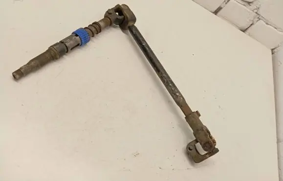 Steering column universal joint