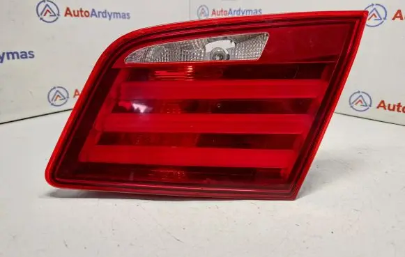 BMW 5 F10 F11 Tailgate rear/tail lights 63217203226