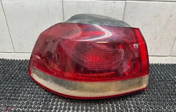 Volkswagen Golf VI Rear/tail lights 5K0945096E