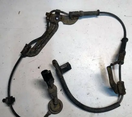 Mazda Tribute ABS wheel speed sensor 