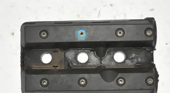 Opel Omega B2 Rocker cam cover 90501639 1818197