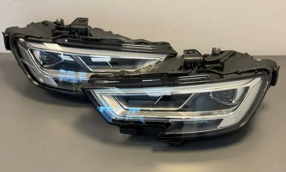 Audi A3 S3 8V Headlights/headlamps set 8V0941034C 8V0941033C
