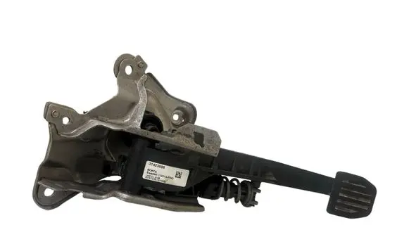 Volvo XC60 Clutch pedal 31423688