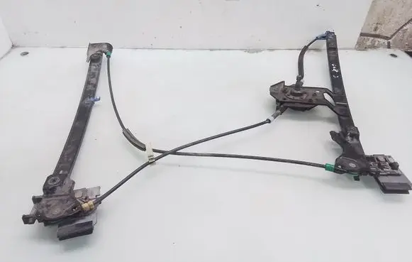 Volkswagen Golf III Front door manual window regulator 1H08374028RE