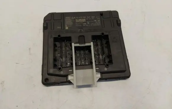 Skoda Enyaq iV Comfort/convenience module 1EE937089-JLK01