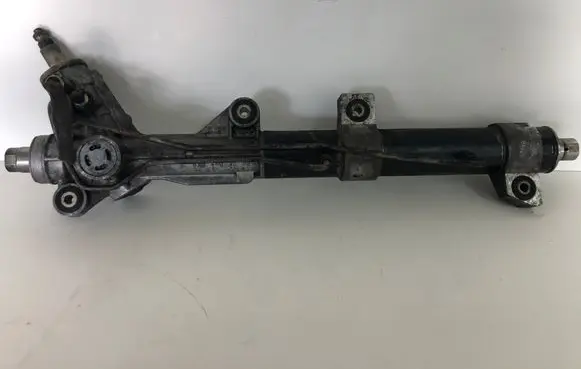 Mercedes-Benz Vito Viano W638 Steering rack A6384611101