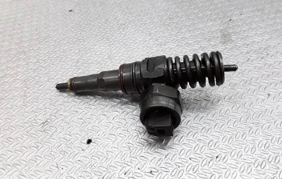 Ford Galaxy Fuel injector 038130073AC