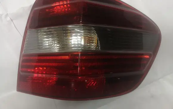 Mercedes-Benz ML W164 Rear/tail lights 404122R 404182R