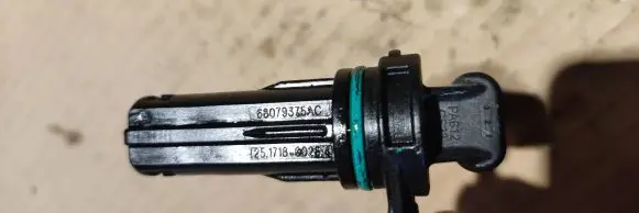 Maserati Levante Crankshaft position sensor 68079375AC