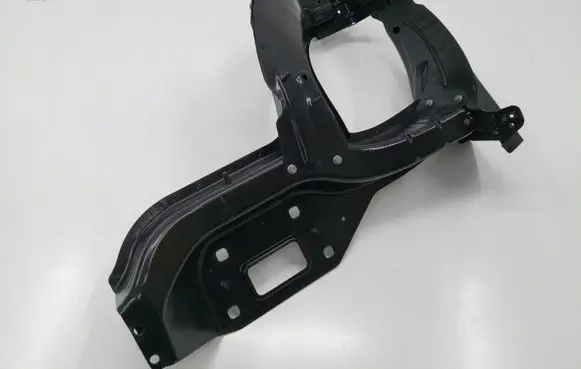 Mercedes-Benz GL X164 Side radiator support slam panel 16070292