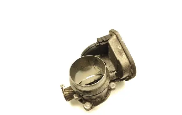 BMW X3 E83 Electric throttle body valve 7804384 780438401