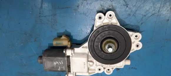 Jeep Patriot Rear door window regulator motor