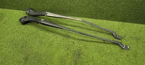 Ford Transit Custom Front wiper blade arm BK2117526DC