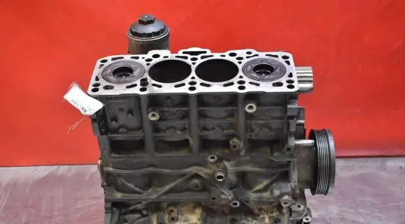 Audi A4 S4 B7 8E 8H Engine block BLB