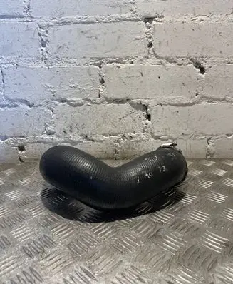 Intercooler hose/pipe
